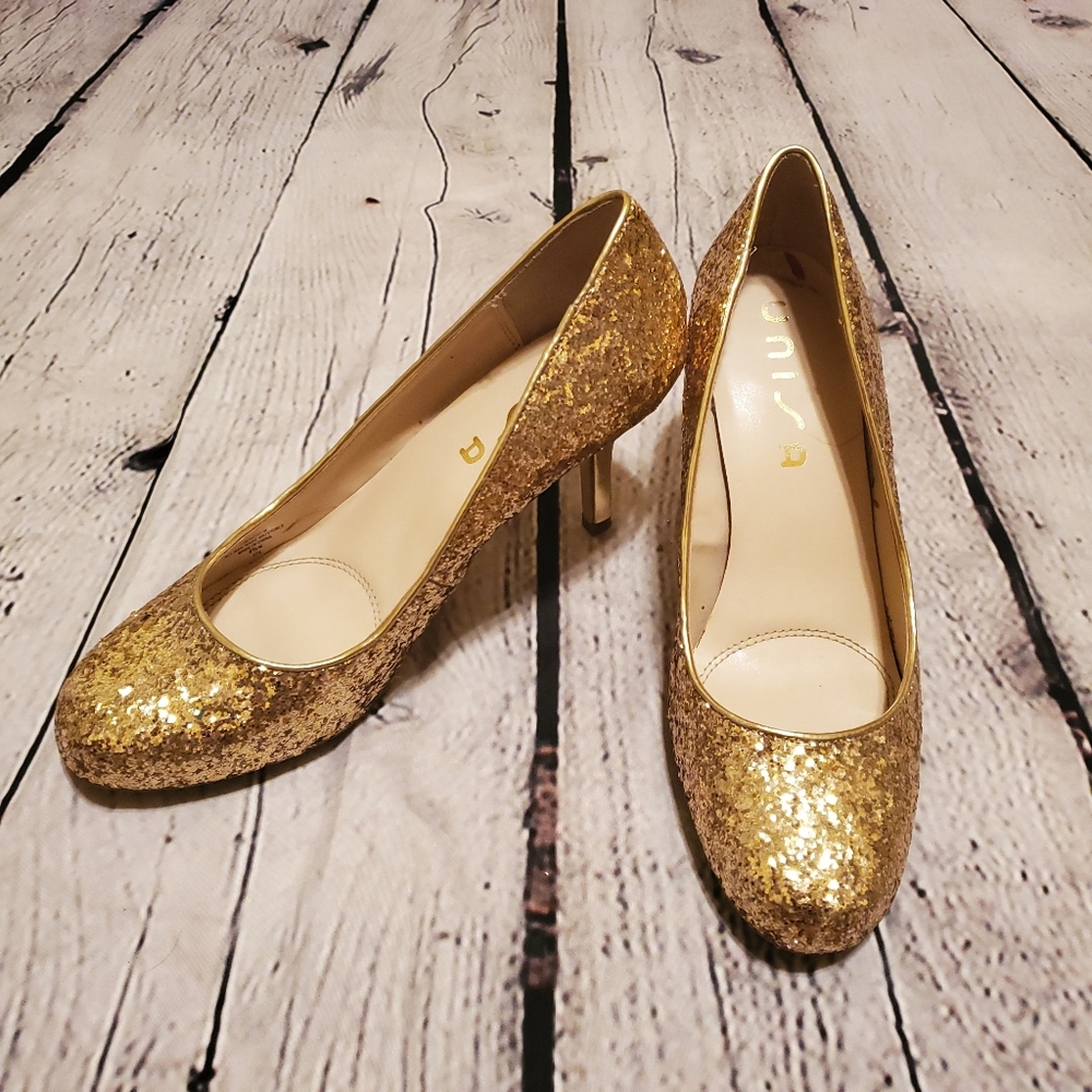 Unisa Gold Glitter Sparkle Pump Heels